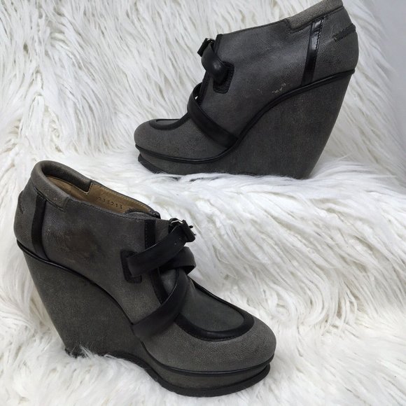 Balenciaga Gray Platform Wedge Booties US 8 - Picture 1 of 14
